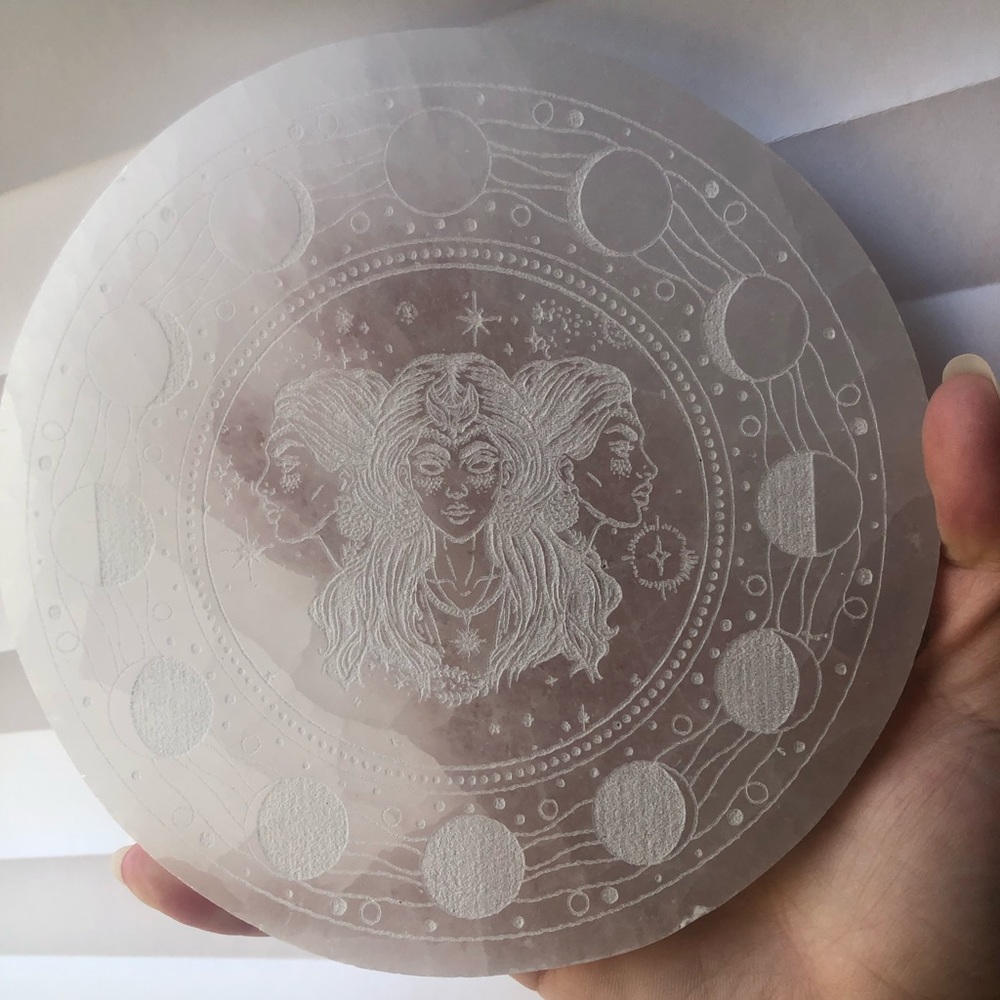 Selenite charging plate with moon cycle etched on it!